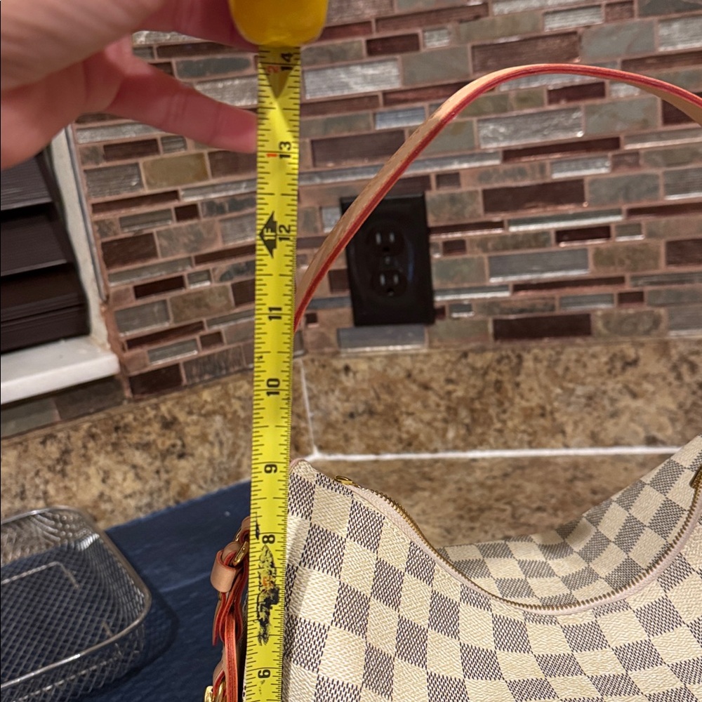 Checkered Shoulder Bag - Picture 11 of 12